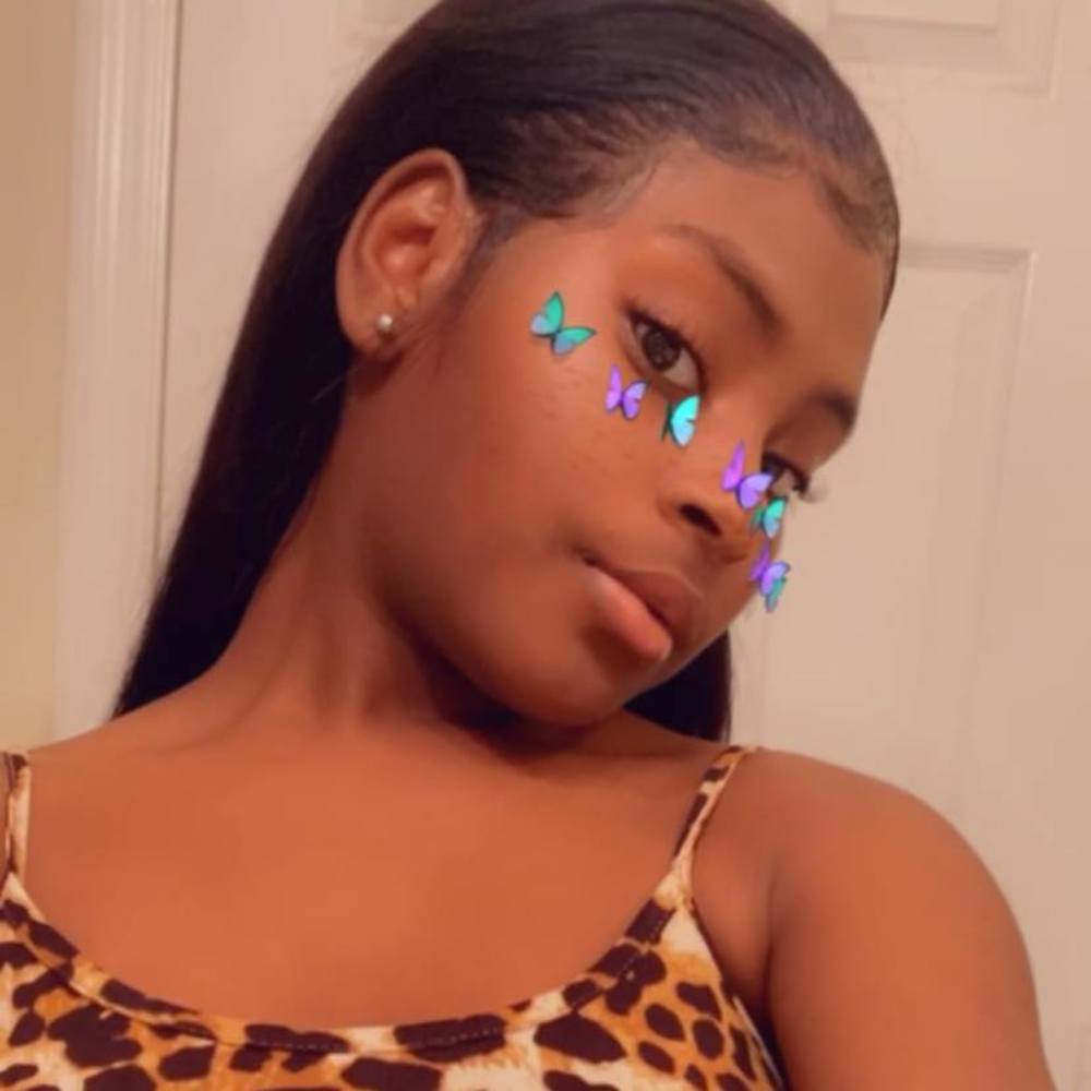 Meet your Posher, Reniya